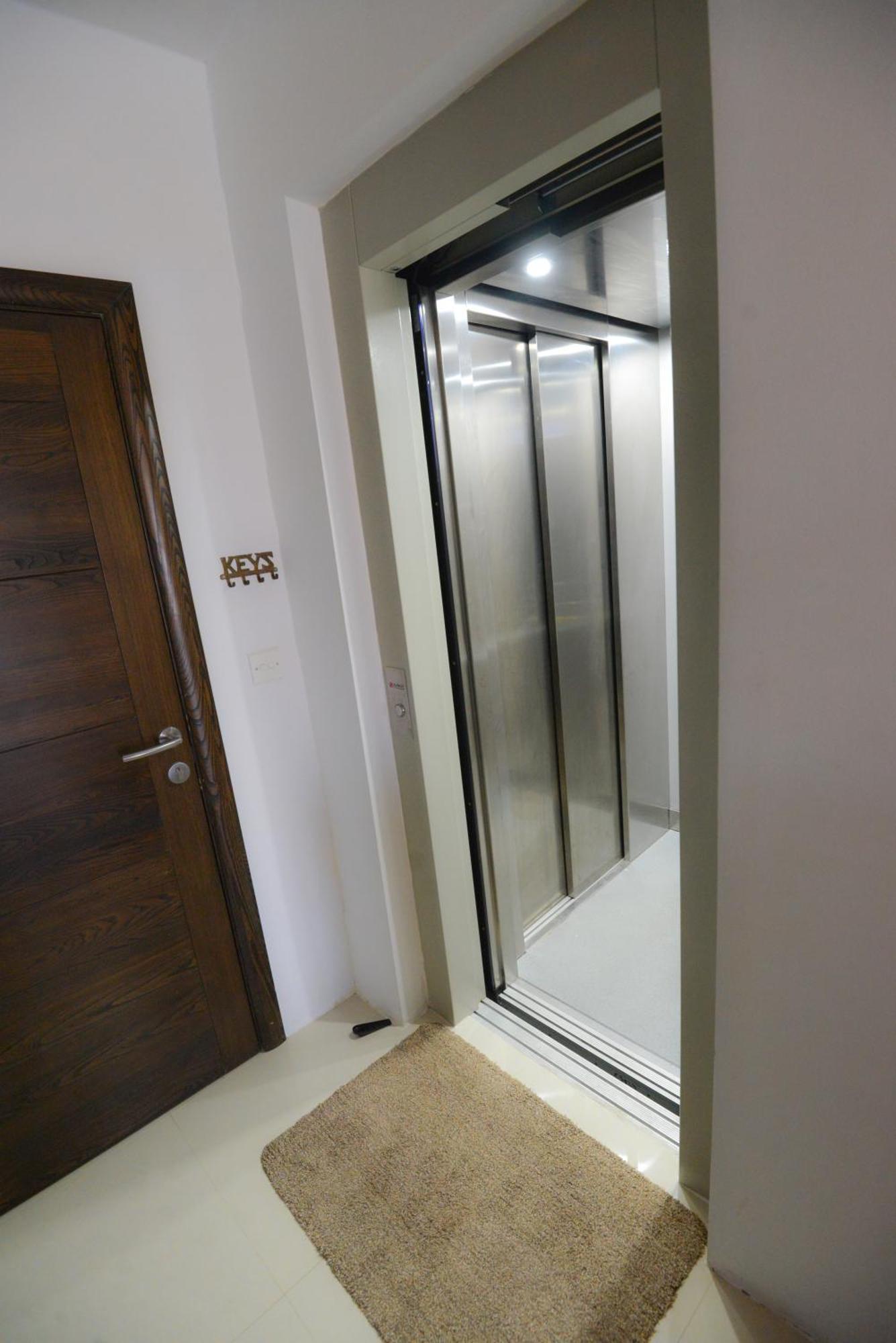 Seafront Duplex Penthouse With Terrace Overlooking Xlendi Bay 외부 사진
