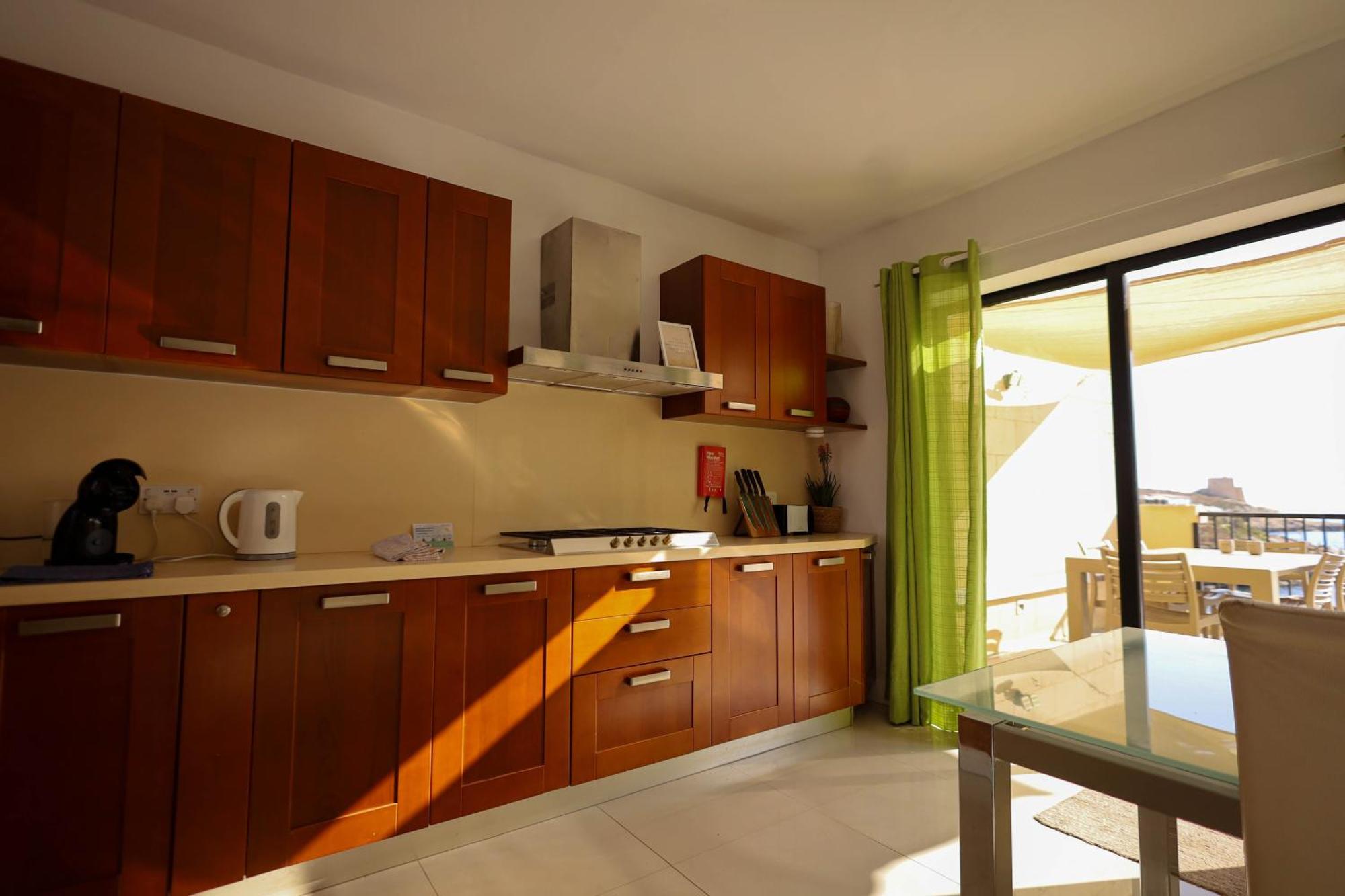 Seafront Duplex Penthouse With Terrace Overlooking Xlendi Bay 외부 사진